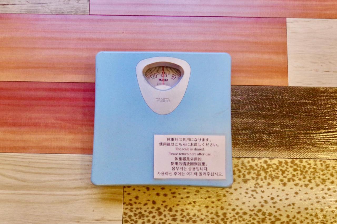 Nippombashi Art Hotel 506 Osaka Bagian luar foto